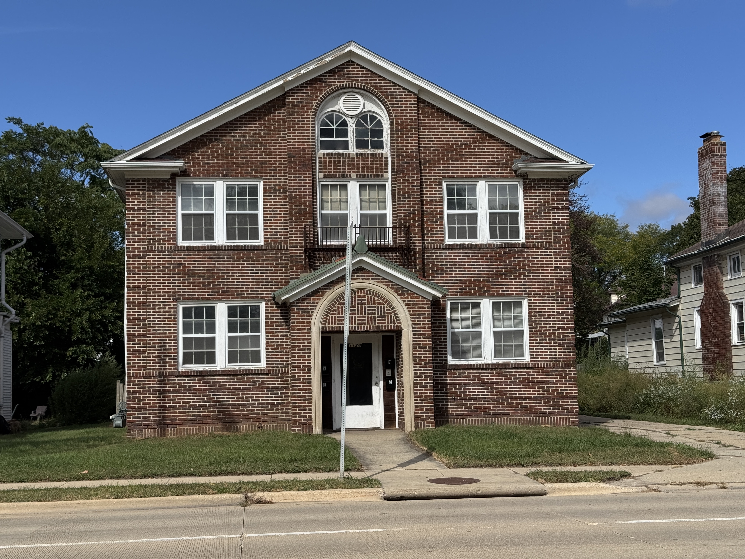 Property thumbnail image